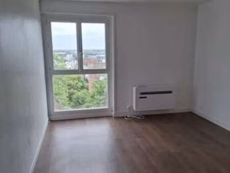 location appartement t1 meublé à rouen vieux-marché - st eloi (76000) : à louer t1 meublé 