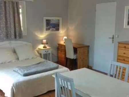 location appartement t1 meublé à aix-en-provence (13080) : à louer t1 meublé / 29m² aix-en