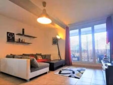 location appartement 2 pièces meublé à avignon (84000) : à louer 2 pièces meublé / 49m² av