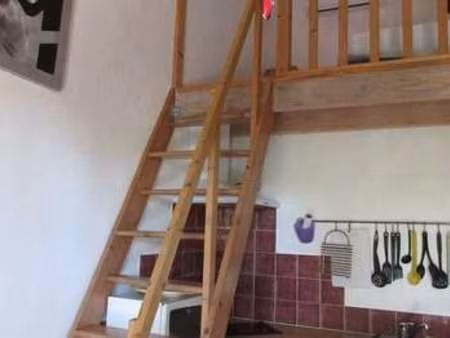 location appartement t1 meublé à fréjus (83370) : à louer t1 meublé / 22m² fréjus