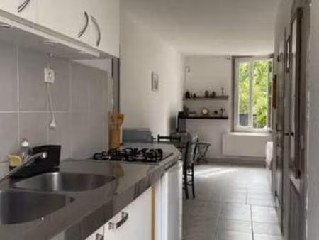 location appartement t1 meublé à la seyne-sur-mer (83500) : à louer t1 meublé / 22m² la se