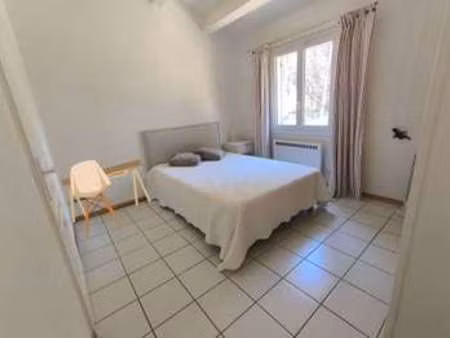 location appartement t1 meublé à lambesc (13410) : à louer t1 meublé / 16m² lambesc