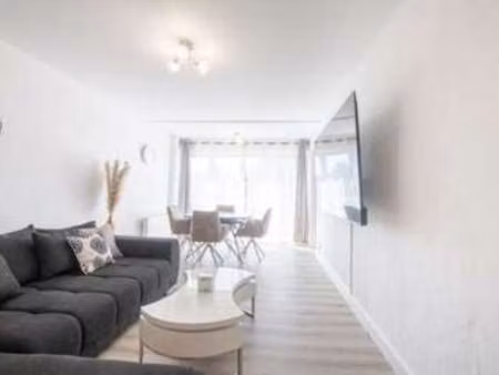 location appartement 4 pièces meublé à marseille 8e (13008) : à louer 4 pièces meublé / 68