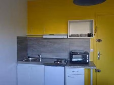 location appartement t1 meublé à marseille 9e (13009) : à louer t1 meublé / 12m² marseille