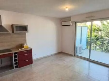 location appartement 2 pièces à roquebrune-cap-martin (06190) : à louer 2 pièces / 42m² ro