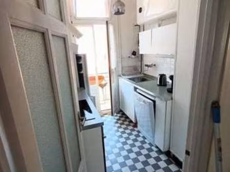 location appartement 3 pièces meublé à toulon (83000) : à louer 3 pièces meublé / 63m² tou