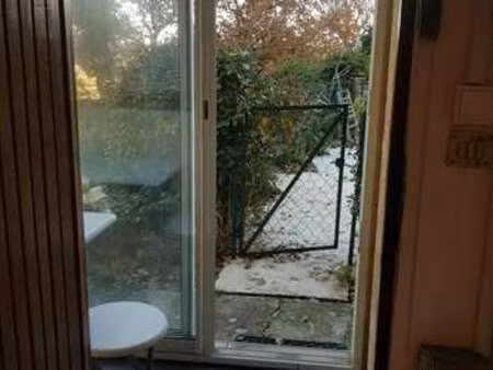 location appartement t1 meublé à venelles (13770) : à louer t1 meublé / 21m² venelles