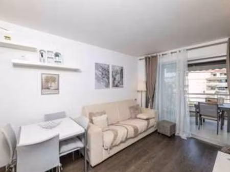 location appartement 2 pièces meublé à antibes (06160) : à louer 2 pièces meublé / 32m² an