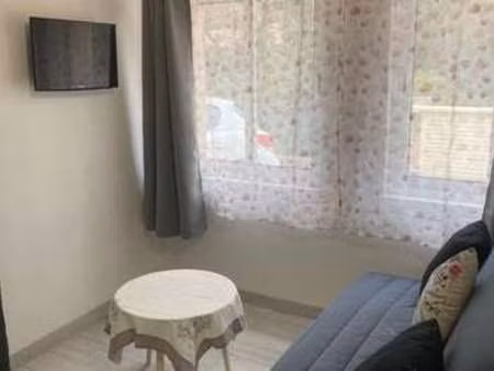 location appartement t1 meublé à garéoult (83136) : à louer t1 meublé / 24m² garéoult