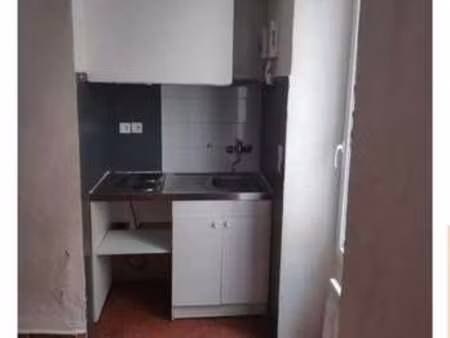 location appartement t1 à pélissanne (13330) : à louer t1 / 34m² pélissanne