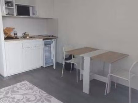 location appartement t1 meublé à orléans (45000) : à louer t1 meublé / 20m² orléans