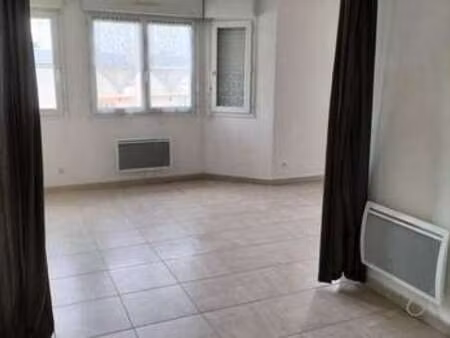 location appartement t1 à châteauroux (36000) : à louer t1 / 36m² châteauroux