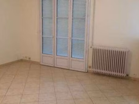 location appartement t1 à orléans (45000) : à louer t1 / 35m² orléans