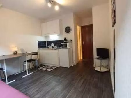 location appartement t1 meublé à tours (37000) : à louer t1 meublé / 15m² tours