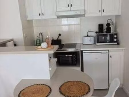 location appartement t1 meublé à talence (33400) : à louer t1 meublé / 28m² talence