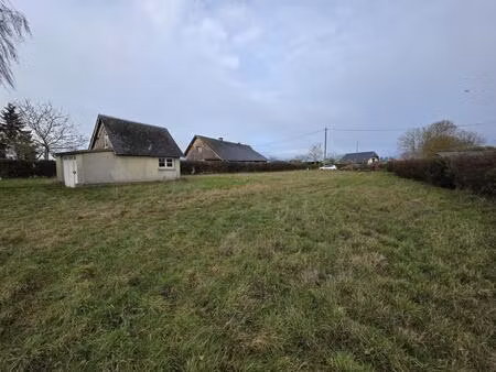 terrain à bâtir // village de landepereuse