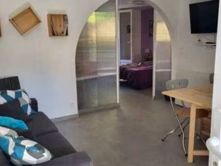 location appartement 2 pièces meublé à béziers (34500) : à louer 2 pièces meublé / 34m² bé