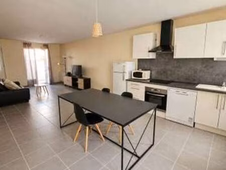 location appartement 2 pièces à carcassonne (11000) : à louer 2 pièces / 55m² carcassonne