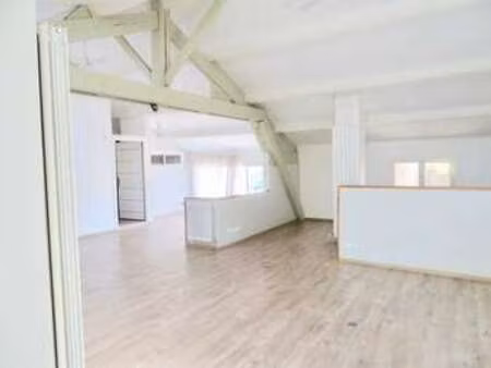 location appartement 2 pièces à montfrin (30490) : à louer 2 pièces / 100m² montfrin