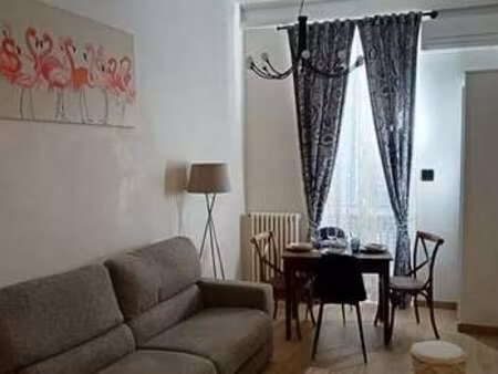 location appartement 2 pièces meublé à nîmes (30000) : à louer 2 pièces meublé / 45m² nîme