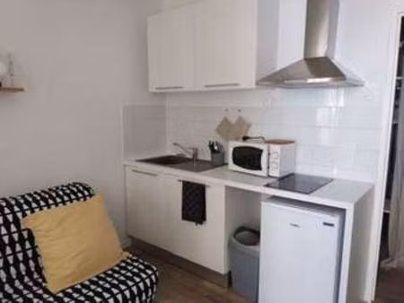 location appartement t1 meublé à nîmes (30000) : à louer t1 meublé / 16m² nîmes