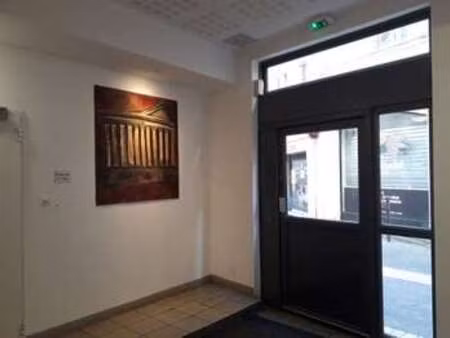 location appartement t1 meublé à nîmes (30000) : à louer t1 meublé / 18m² nîmes
