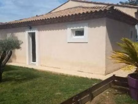 location appartement t1 meublé à saint-andré-de-sangonis (34725) : à louer t1 meublé / 25m