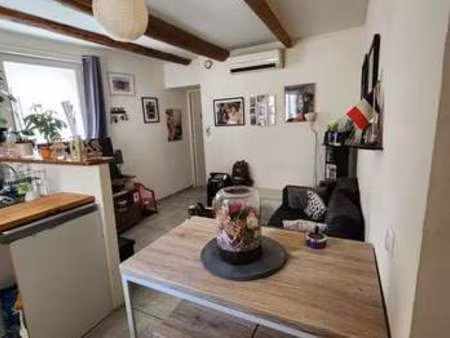location appartement 2 pièces à saint-geniès-de-comolas (30150) : à louer 2 pièces / 33m² 