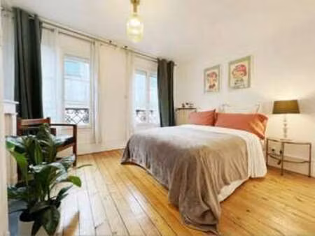 location appartement 2 pièces meublé à paris 1er (75001) : à louer 2 pièces meublé / 44m² 