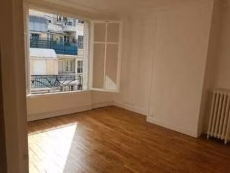 location appartement t1 à paris 11e (75011) : à louer t1 / 34m² paris 11e