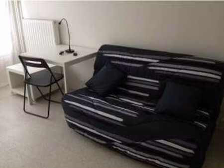 location appartement t1 meublé à sceaux (92330) : à louer t1 meublé / 25m² sceaux