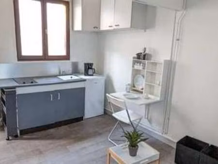 location appartement t1 meublé à aulnay-sous-bois (93600) : à louer t1 meublé / 25m² aulna