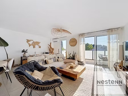 a vendre appartement t4 de 90 m² en rooftop à castelnau-le-lez