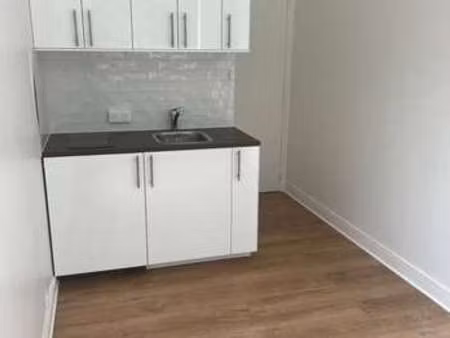 location appartement t1 à fontenay-sous-bois (94120) : à louer t1 / 11m² fontenay-sous-boi