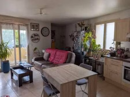location appartement 2 pièces meublé à limay (78520) : à louer 2 pièces meublé / 50m² lima