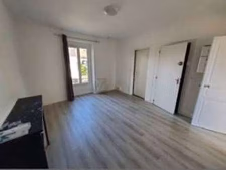 location appartement t1 meublé à marolles-en-hurepoix (91630) : à louer t1 meublé / 26m² m