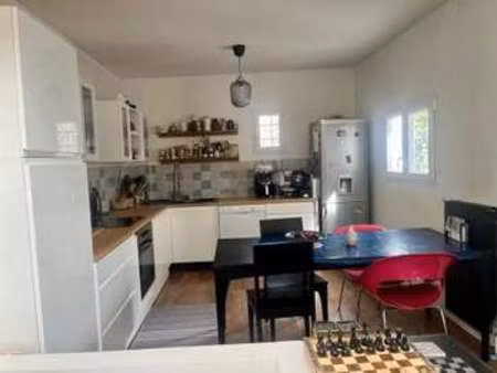 location appartement t1 à montreuil (93100) : à louer t1 / 15m² montreuil