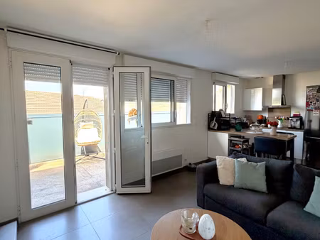 paray vieille poste - beau et grand 2 pieces avec terrasse d