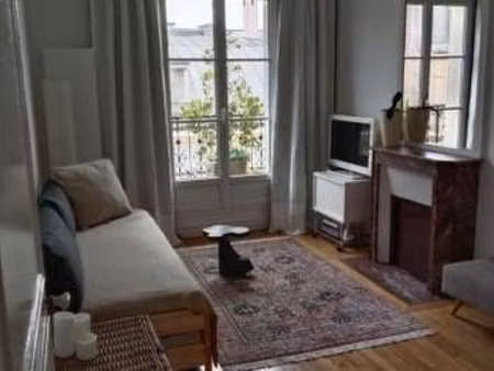 location appartement t1 meublé à paris 18e (75018) : à louer t1 meublé / 14m² paris 18e