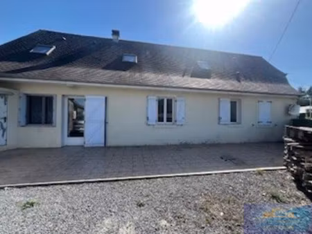 arcizac-ez-angles maison t4 de 81 71m2 avec cours  terrasse