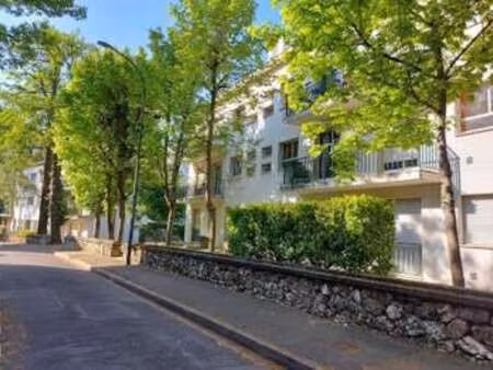 location appartement t1 à garches (92380) : à louer t1 / 25m² garches