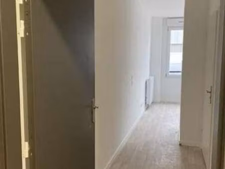 location appartement t1 meublé à melun (77000) : à louer t1 meublé / 23m² melun