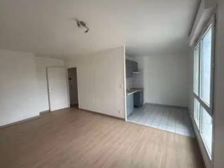 location appartement t1 à osny (95520) : à louer t1 / 28m² osny
