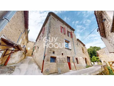 maison de village avec fort potentiel – chabrillan