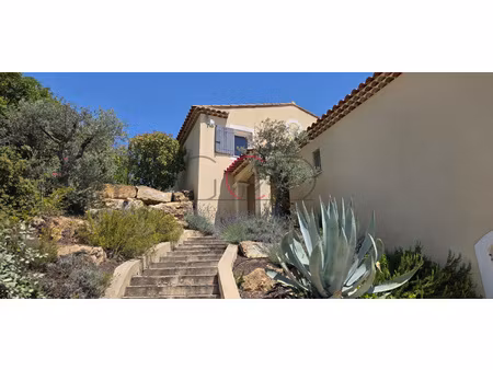 villa 196m2 sur terrain 880m2