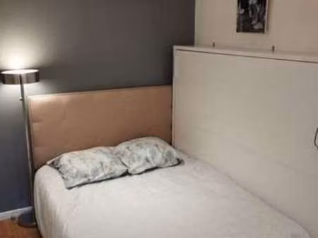 location appartement t1 meublé à châtillon (92320) : à louer t1 meublé / 9m² châtillon