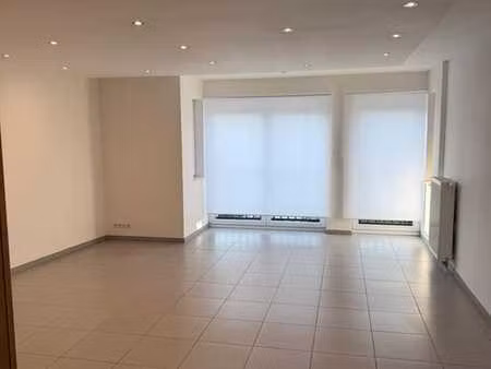 appartement 2ch à louer à fléron  peb b