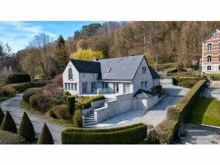 vrijstaande villa te koop in durbuy !