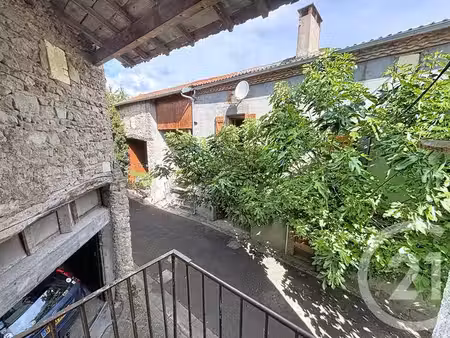 maison à vendre - 5 pièces - 125 m2 - yssac la tourette - 63 - auvergne