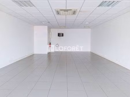 local commercial à louer
